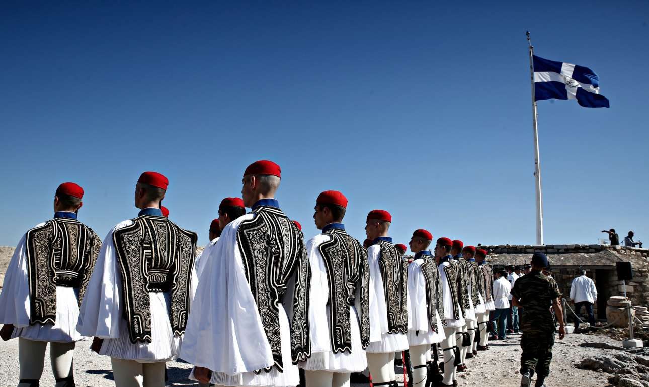 Οι μύθοι και η εθνική αυτογνωσία