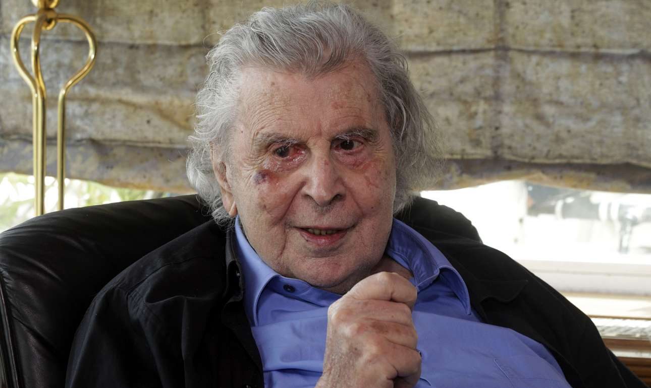 Αρθρο-παρέμβαση του Μίκη Θεοδωράκη: Οι Ελληνες όλο τον καιρό ζούνε ζαλισμένοι