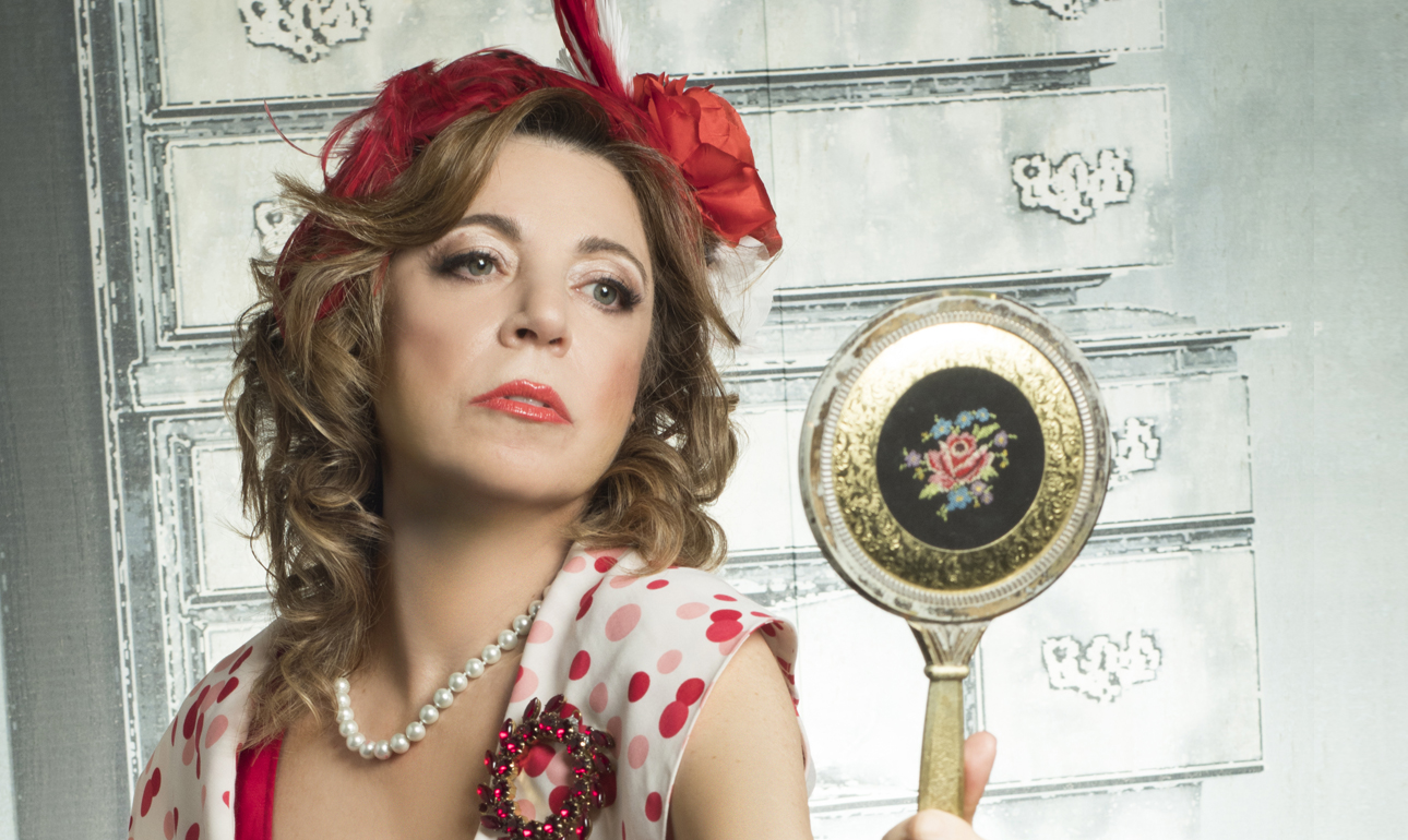 Δήμητρα Παπαδοπούλου: «Είμαστε λαός σε μεγάλο στρες»