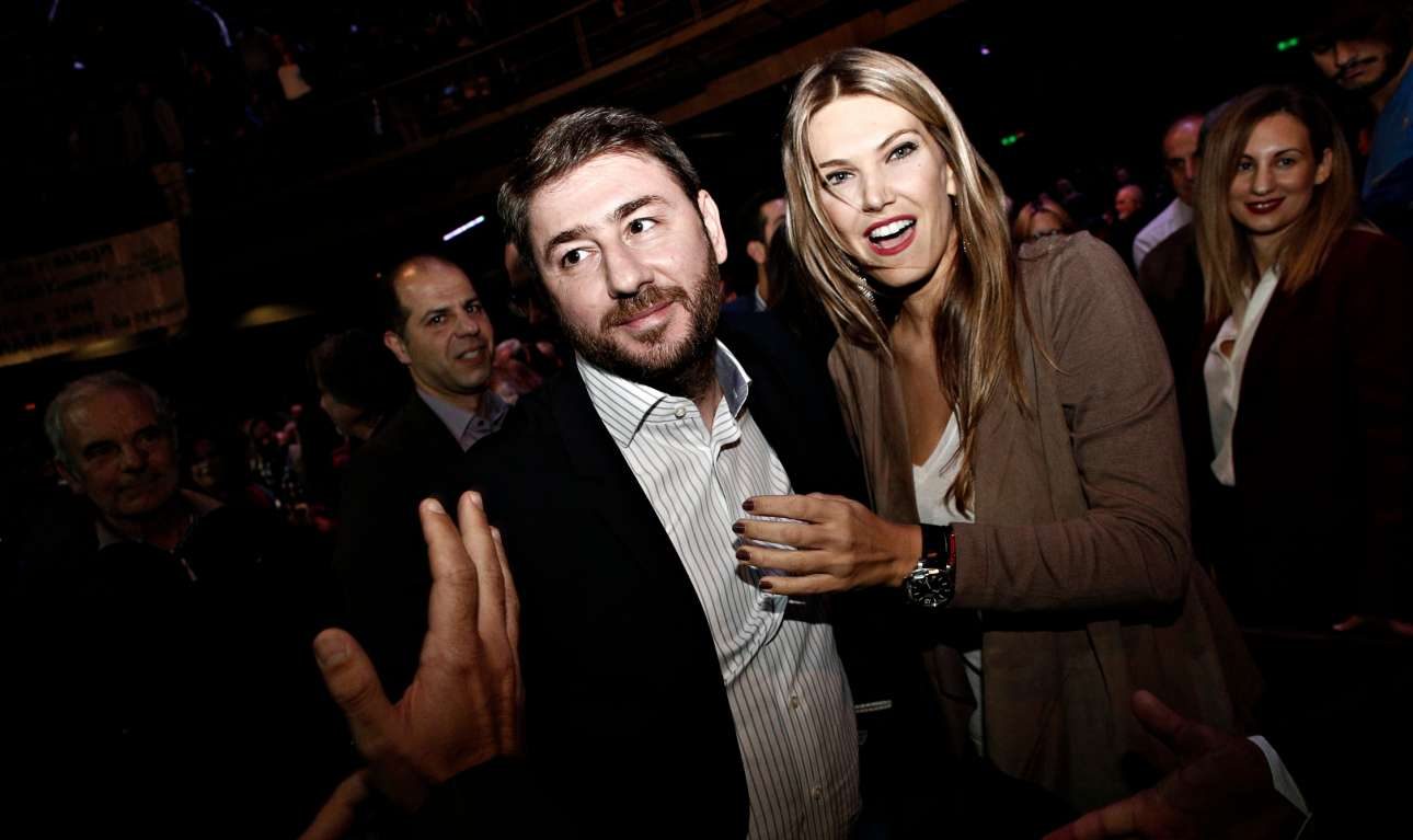 Νέα εποχή αλλά και παλαιά συνθήματα