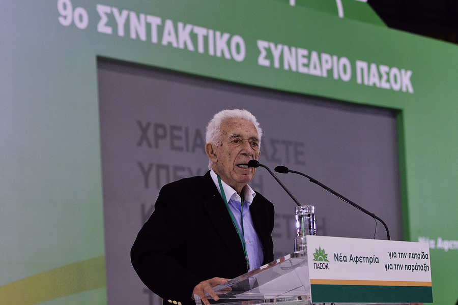 Πέθανε ο δημοσιογράφος και πολιτικός Γιάννης Καψής