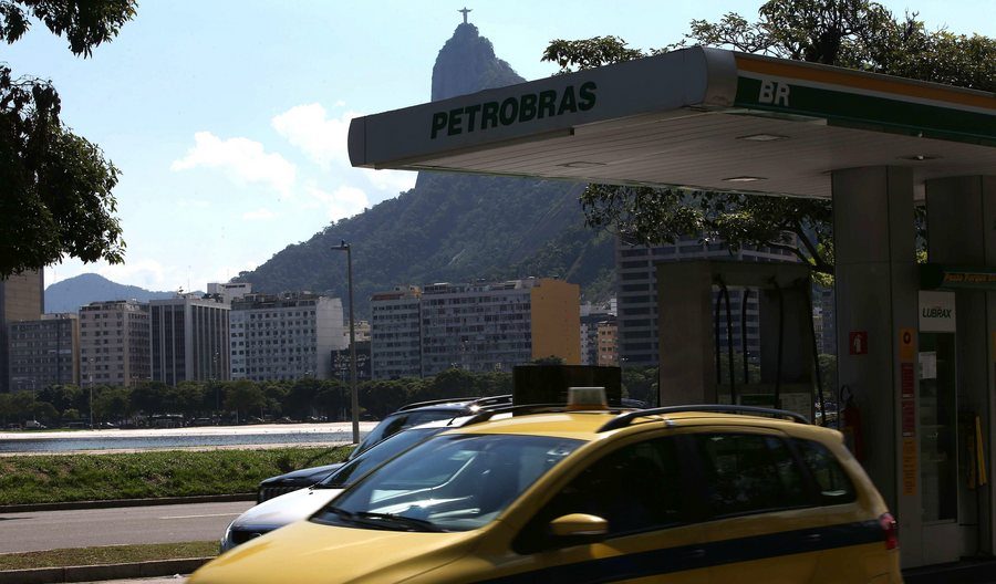 Αγγίζει την Ελλάδα το σκάνδαλο Petrobras;