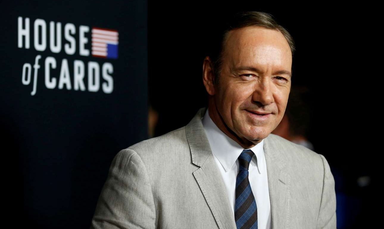 Αρχίζουν ξανά τα γυρίσματα του «House of Cards» – χωρίς τον Κέβιν Σπέισι