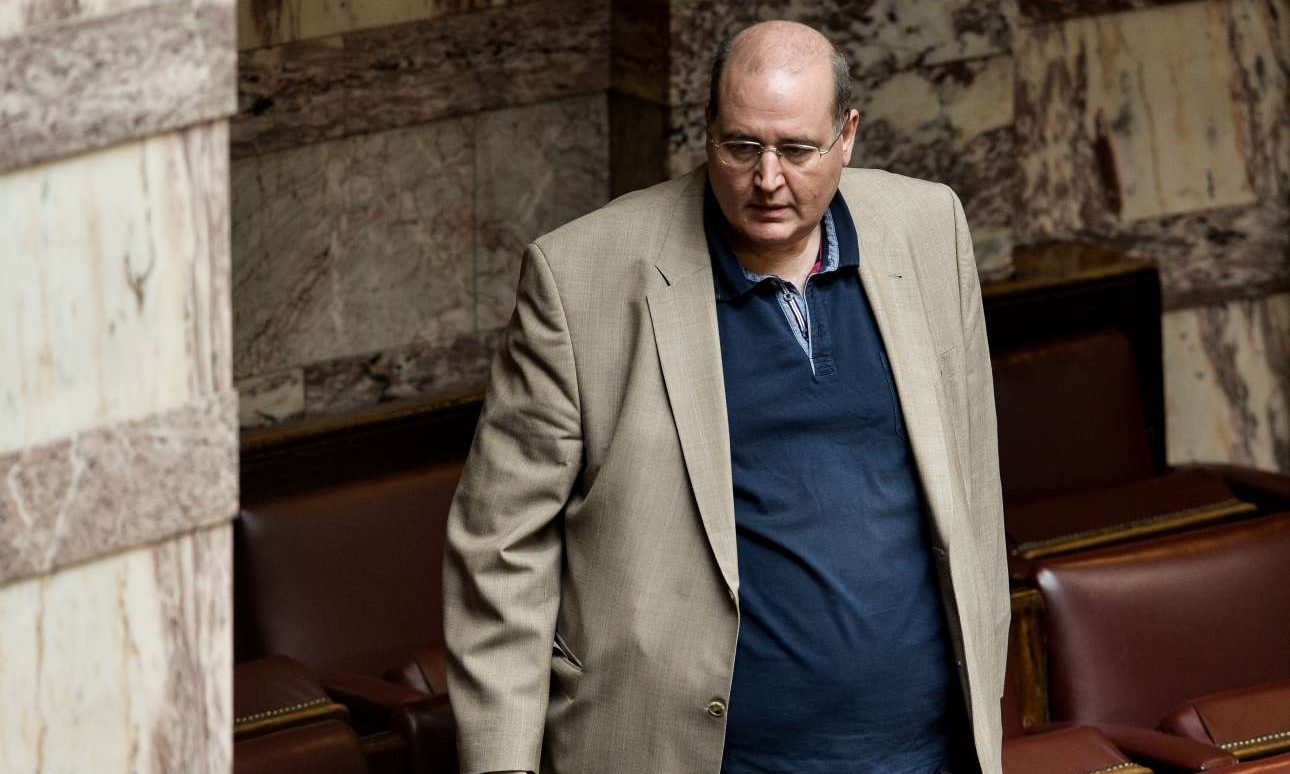 Φίλης: «Η κυβέρνηση να ακυρώσει την πώληση πολεμικού υλικού στη Σαουδική Αραβία»