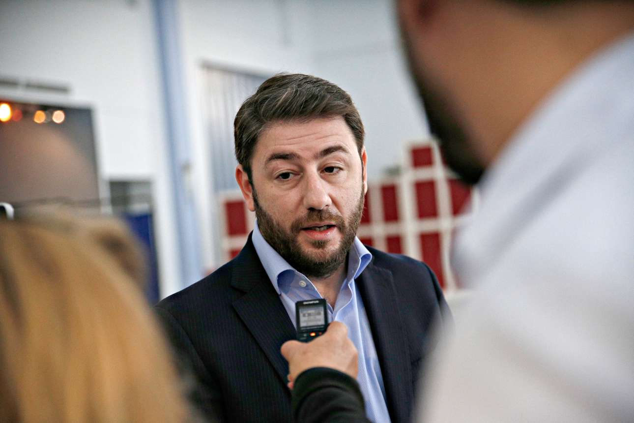 Ανδρουλάκης: Δέχθηκα πιέσεις να μην κατέβω στον β’ γύρο