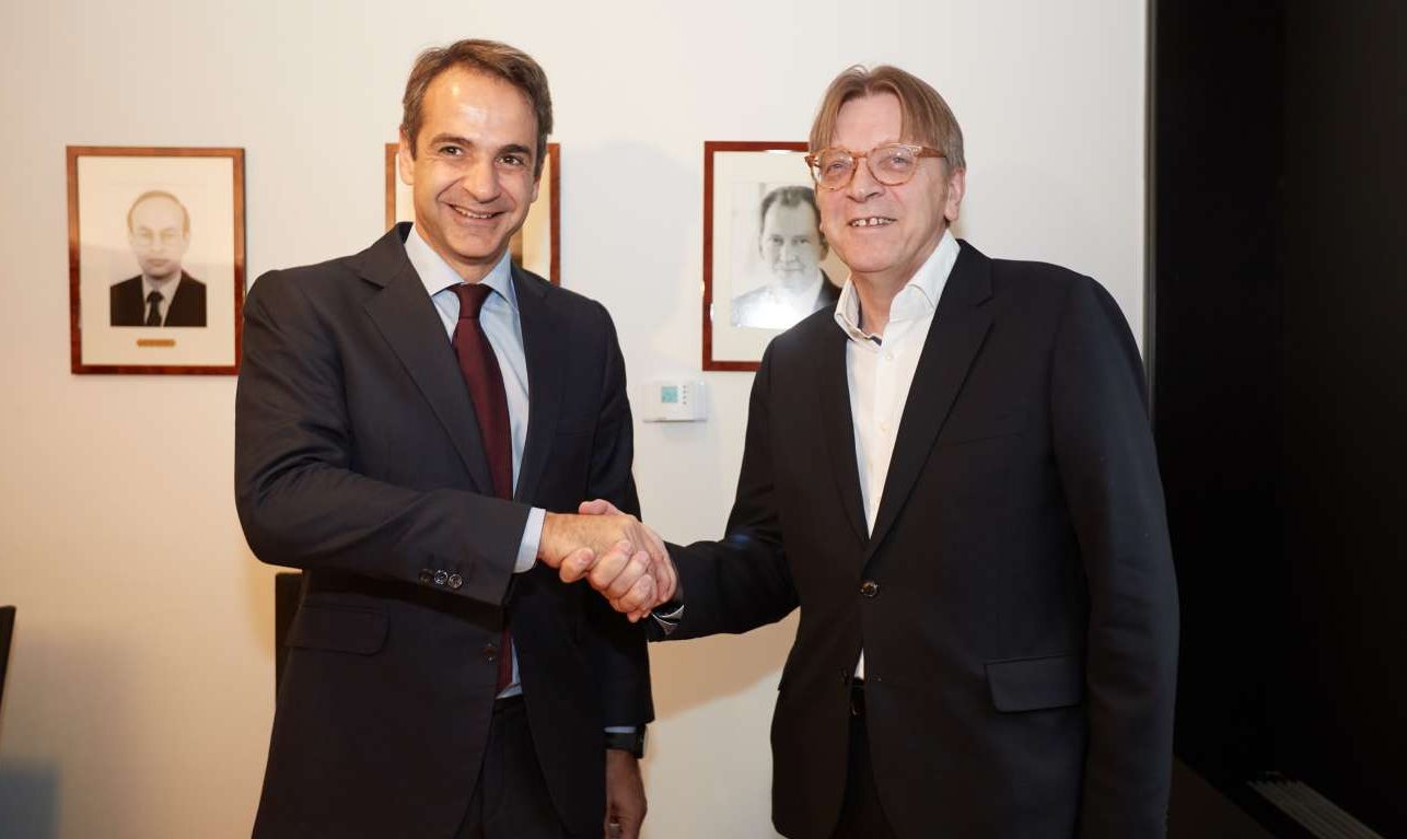 Τι είπαν Μητσοτάκης και Φέρχοφσταντ – Συναντήσεις με Ταγιάνι, Ραϊμόντι