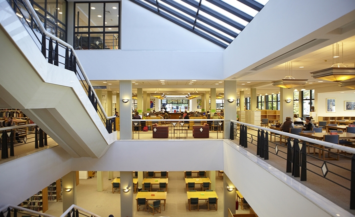 Ενα διαφορετικό ραντεβού με τους φοιτητές του Deree