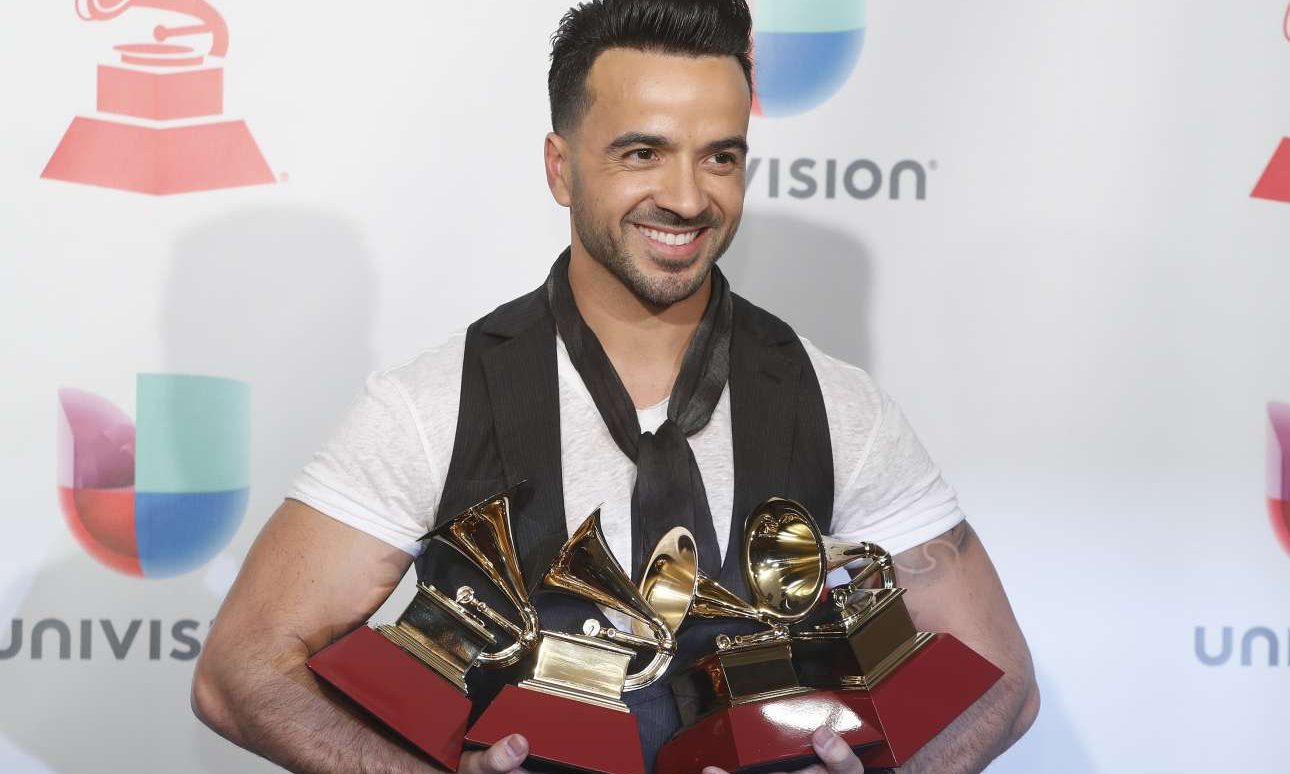 Το «Despacito» σάρωσε (και) στην απονομή των Latin Grammy Awards