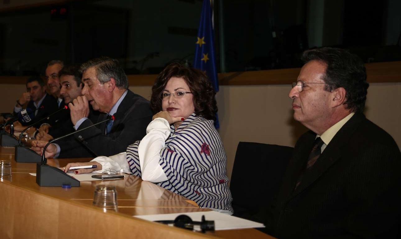 Αυτό είναι το εξώδικο της Μαρίας Σπυράκη στον Πάνο Καμμένο