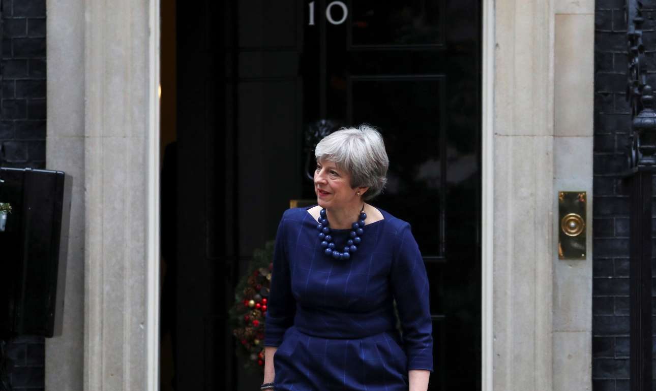 Η MI5 απέτρεψε σχέδιο δολοφονίας της Τερέζα Μέι στην Ντάουνινγκ Στριτ