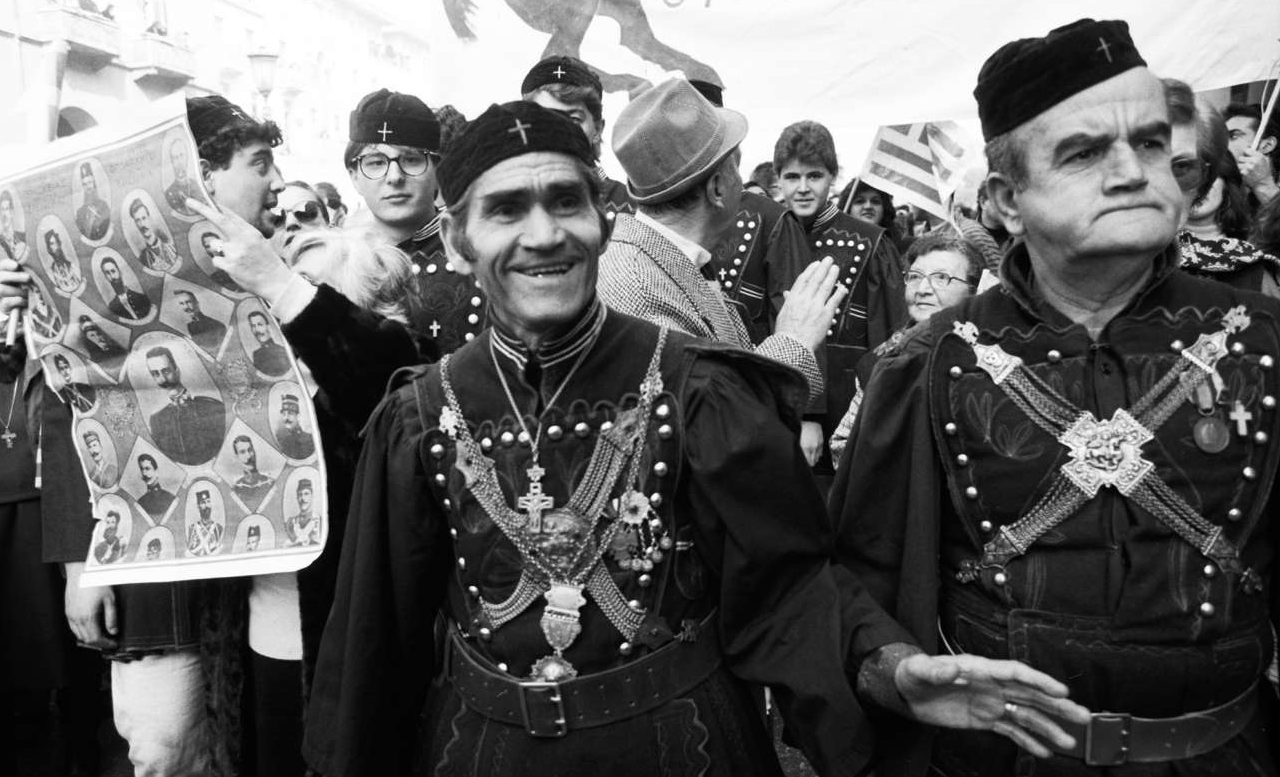 Ας τελειώνουμε, επιτέλους, με τα Σκόπια