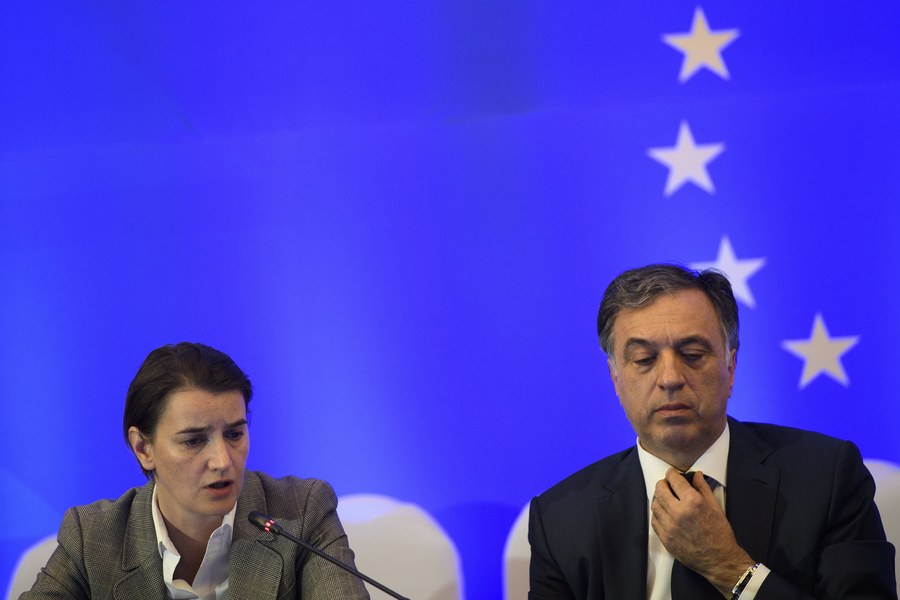 Η σκιά της Μόσχας πάνω από τα Δυτικά Βαλκάνια ανησυχεί το Λονδίνο