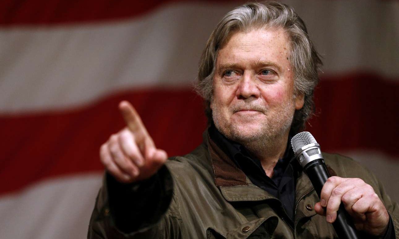 Φοιτητές και καθηγητές αντιτίθενται στην επίσκεψη Μπάνον στο πανεπιστήμιο του Σικάγου