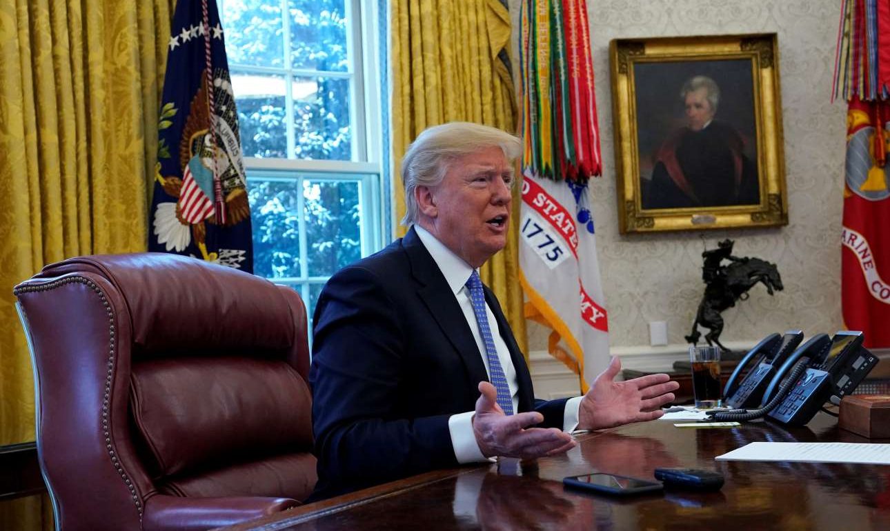 Αμερικανός γερουσιαστής συνέκρινε τον Τραμπ με τον Στάλιν