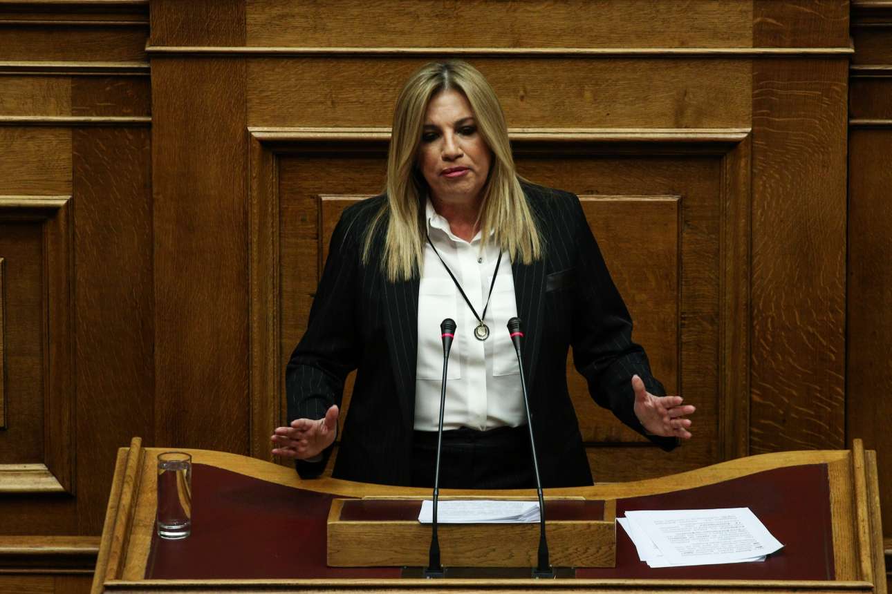 Γεννηματά: «Τρίτη απόπειρα εξαπάτησης του λαού τα περί “καθαρής εξόδου”»