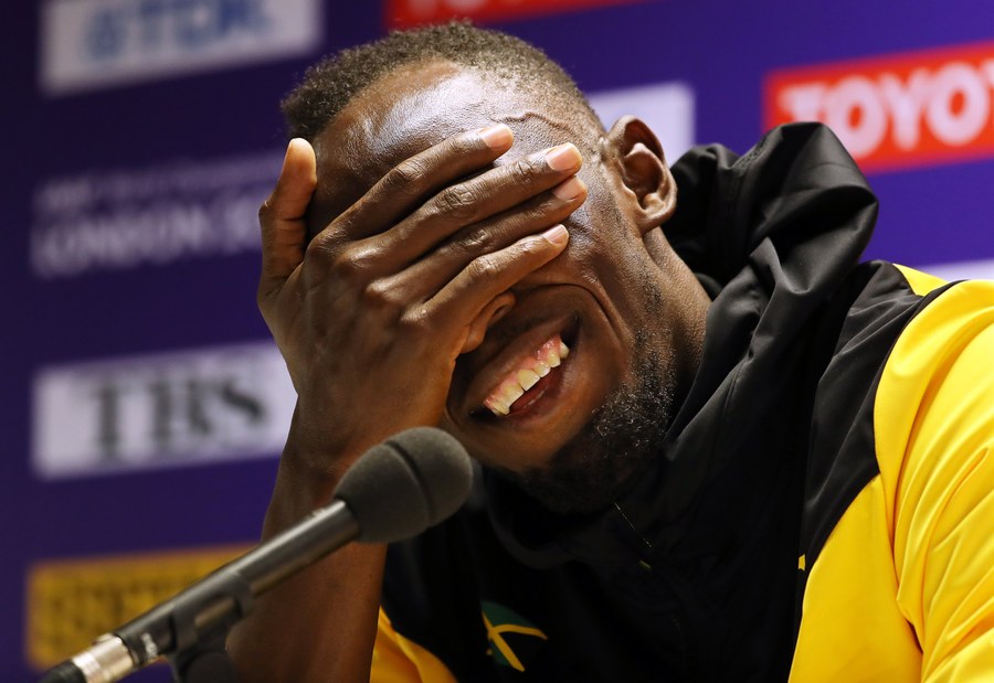 Σοβαρά τώρα; Ο Μπολτ, ποδοσφαιριστής;