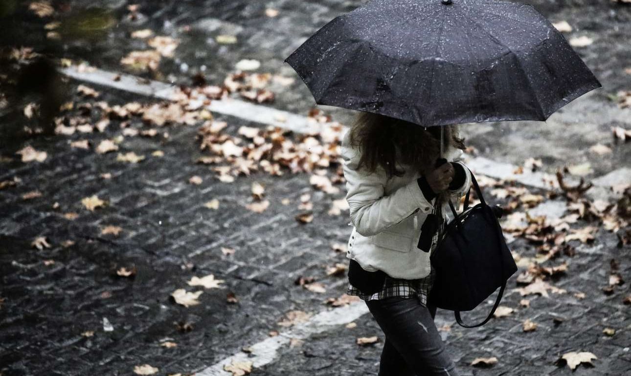 Αλλάζει ο καιρός – Πού θα σημειωθούν βροχές την Πέμπτη