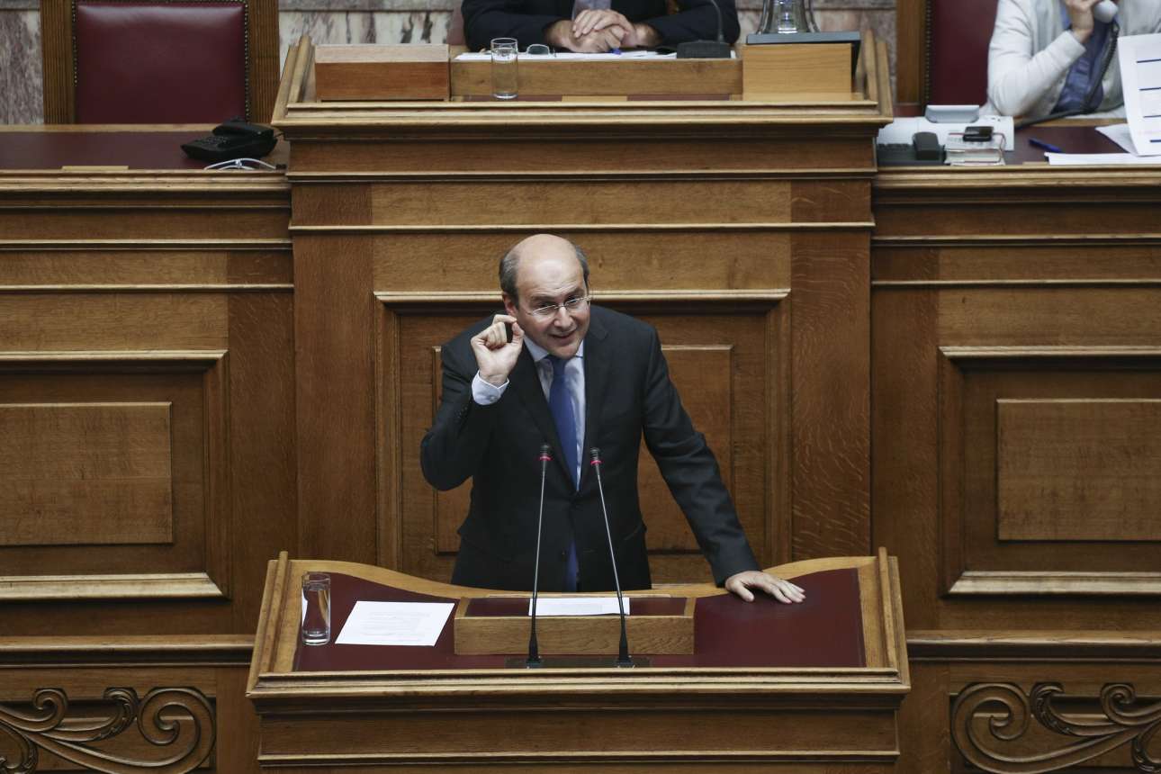 Aποχή ή ψήφος από την έδρα; H «απάντηση» της ΝΔ στο κόλπο του ΣΥΡΙΖΑ με τις 10 κάλπες