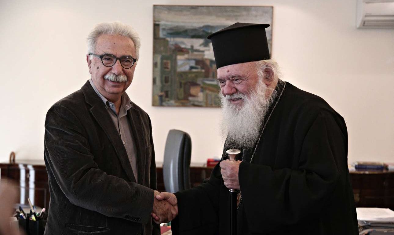 Ιερώνυμος κατά Γαβρόγλου: Με την Παναγιά της Τήνου επεμβαίνετε πραξικοπηματικά στα εσωτερικά μας