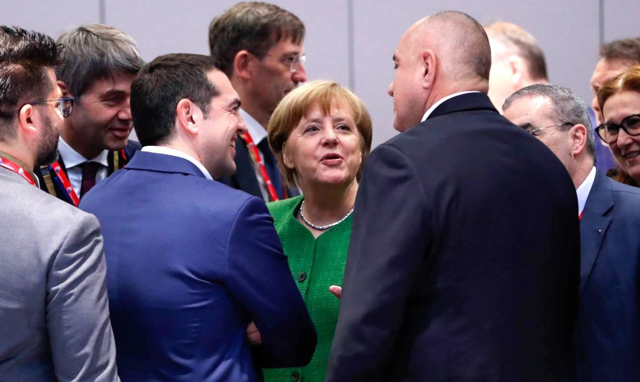 Τι συζήτησαν Τσίπρας και Μέρκελ για το Σκοπιανό