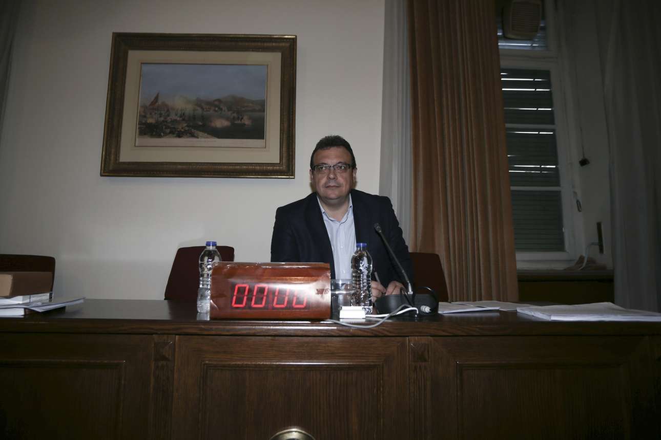 Οταν πληρώνεις το στεγαστικό του Φάμελλου