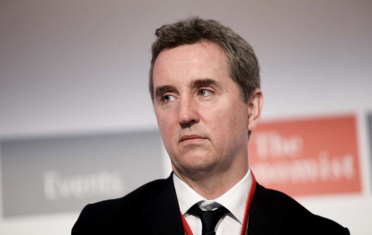 Ποια έξοδος; Ισχυρή εποπτεία για δέκα χρόνια προανήγγειλε ο Κοστέλο