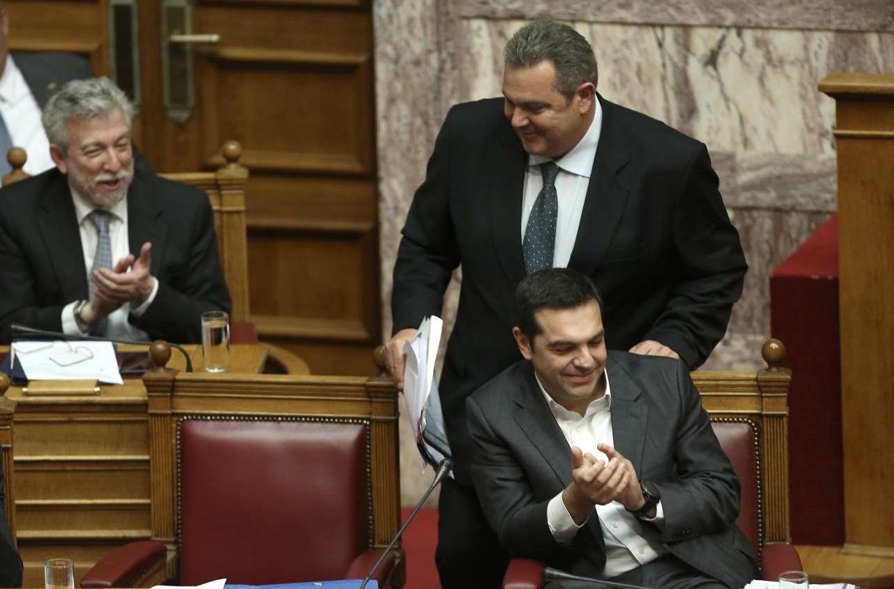 ΝΔ: Ο Καμμένος δηλαδή θα ρίξει την κυβέρνηση;