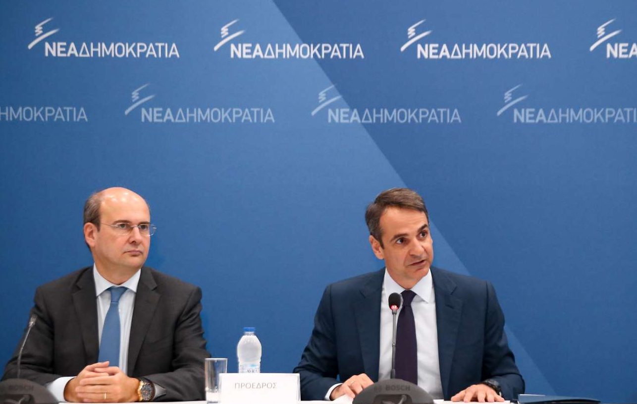 Καταγγελία Χατζηδάκη: 424 νέες προσλήψεις σε εταιρία με 400 άτομα προσωπικό!