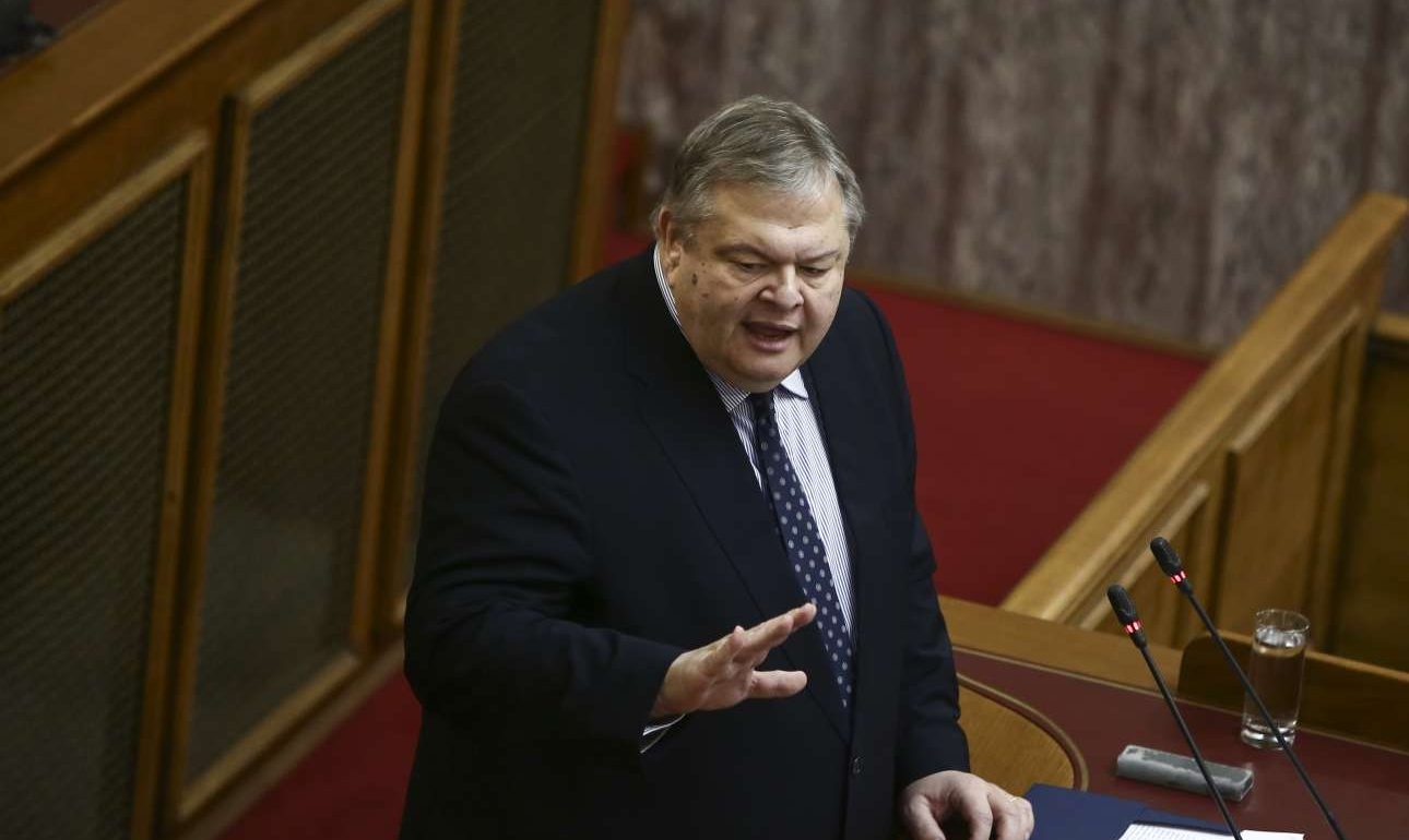 Βενιζέλος: Με την υπόθεση Novartis «η κυβέρνηση νόμιζε ότι θα λασπώσει όσους την ενοχλούν»