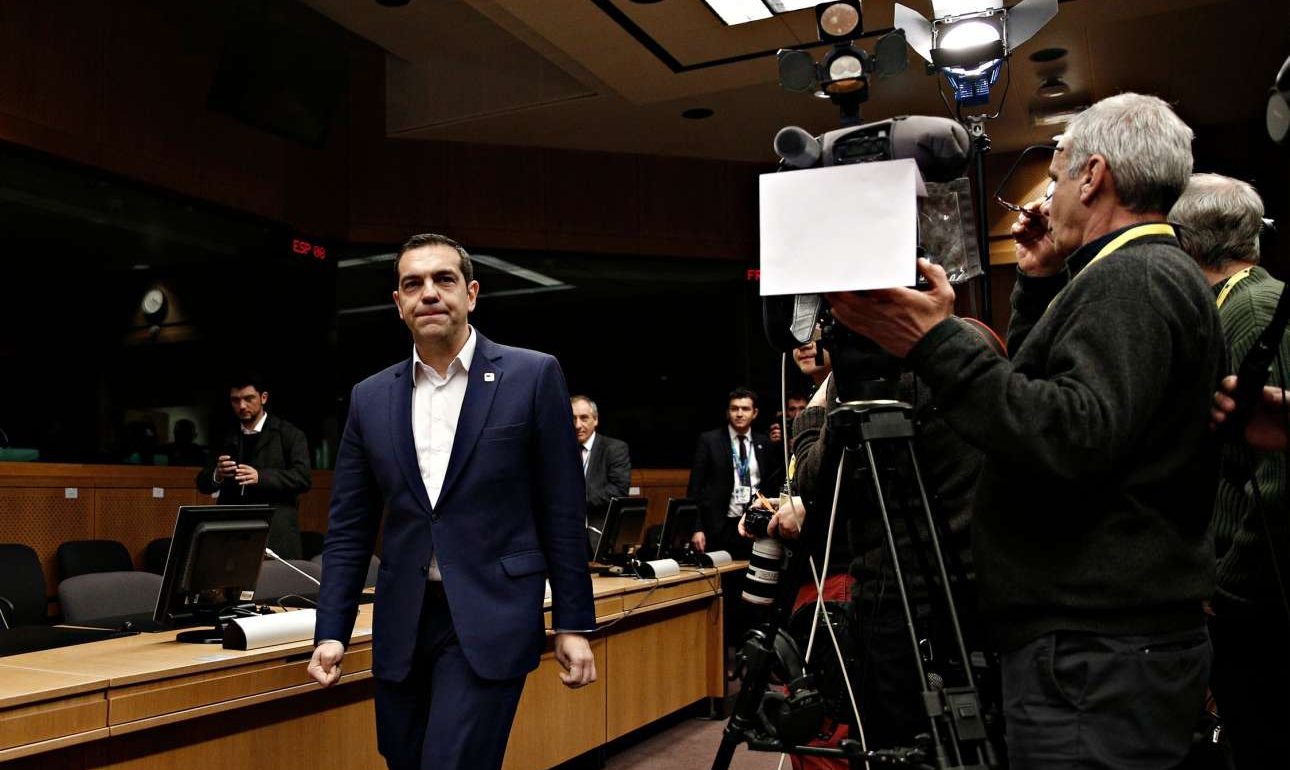 Πάλι στον κίνδυνο για ένα πολιτικό παιχνίδι