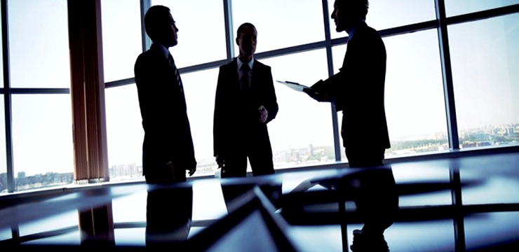 Πιο αισιόδοξοι οι CEO στην Ελλάδα αν και παραμένει μη ελκυστική για επενδύσεις