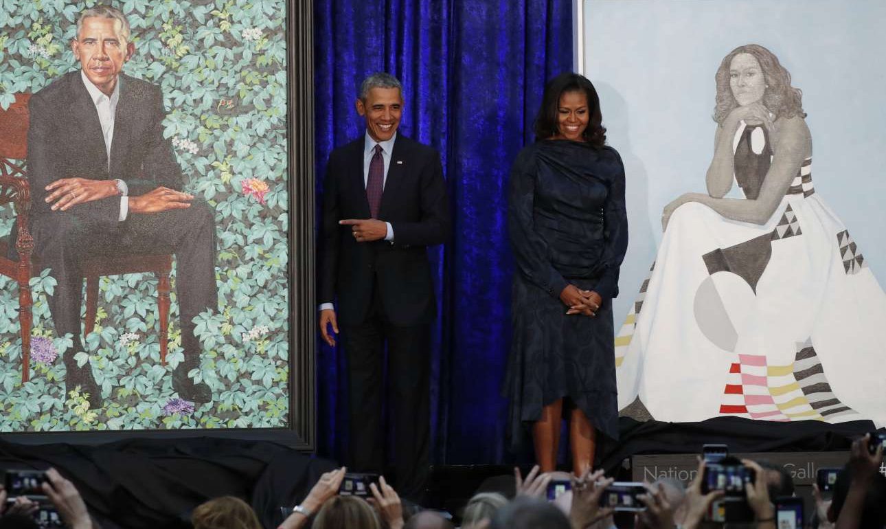 Αποκαλυπτήρια για τα επίσημα πορτρέτα του Μπαράκ και της Μισέλ Ομπάμα
