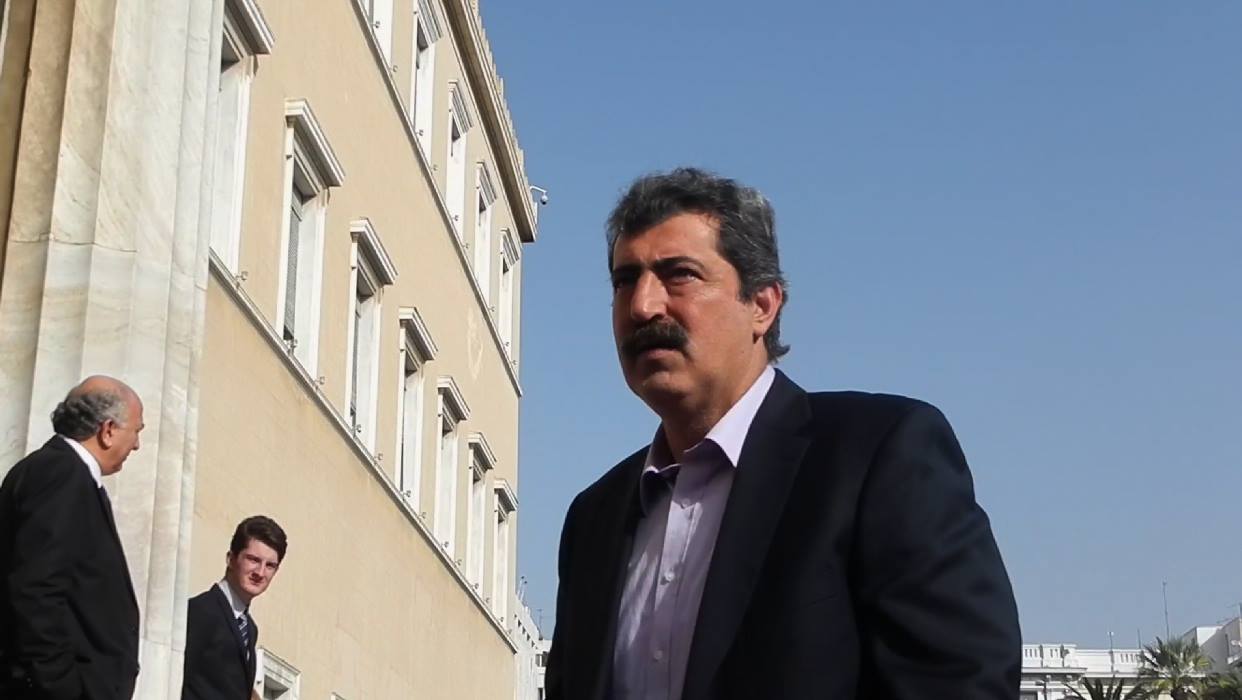 Ο Πολάκης έκανε ιδιοκτήτη βουλκανιζατέρ αντιπρόεδρο στο νοσοκομείο Σαντορίνης