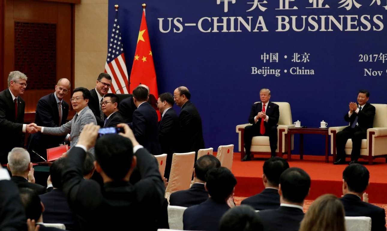 Εμπορικός πόλεμος: Πακέτο μέτρων 60 δισ. δολ. από Τραμπ κατά Κίνας