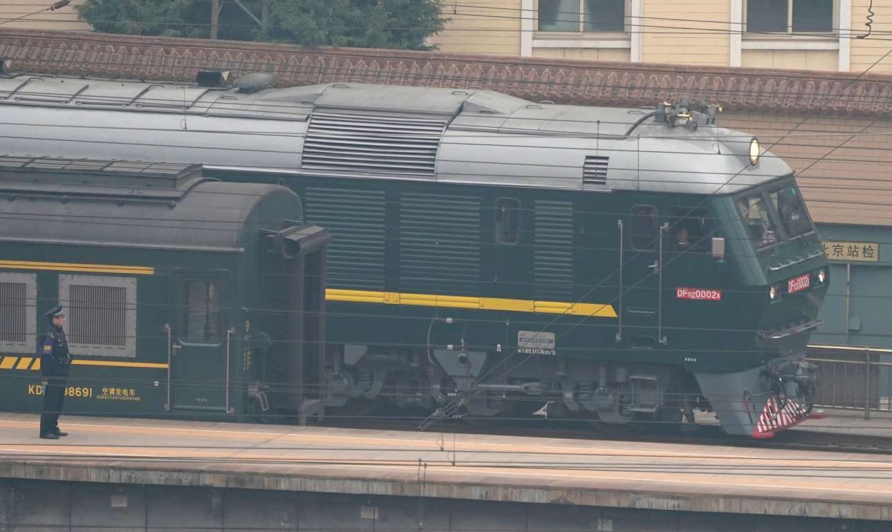 Ο Κιμ είναι ένα μυστήριο τρένο – και ταξιδεύει με αυτό