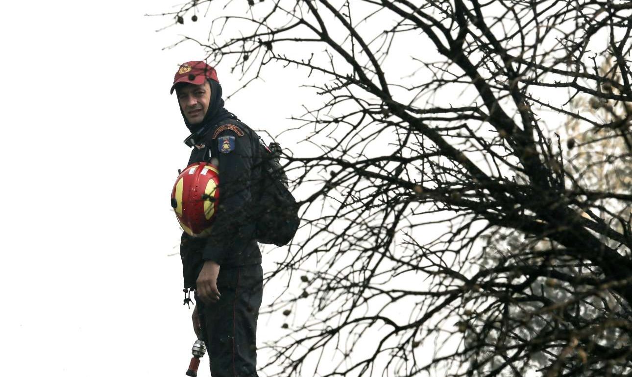 Μεγάλη δασική πυρκαγιά στον Αυλώνα Αττικής