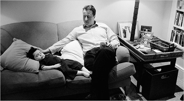 Η συγκινητική εξομολόγηση του Ντέιβιντ Κάμερον: Τι έμαθα από τον χαμό του άρρωστου παιδιού μου