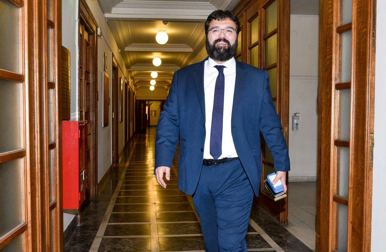 Ο Βασιλειάδης νίπτει τας χείρας του και «δείχνει» τους (τακτικούς) δικαστές