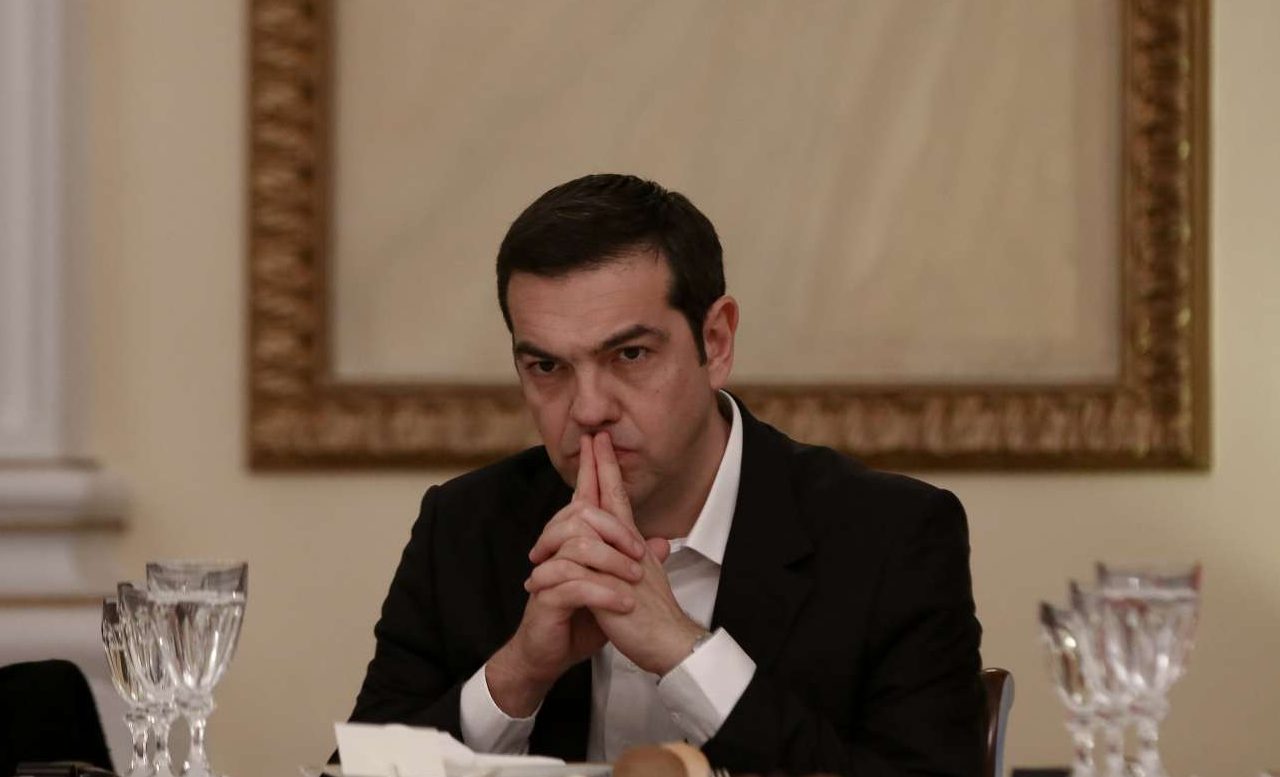 Πώς θα σηκωθούν από το τραπέζι;