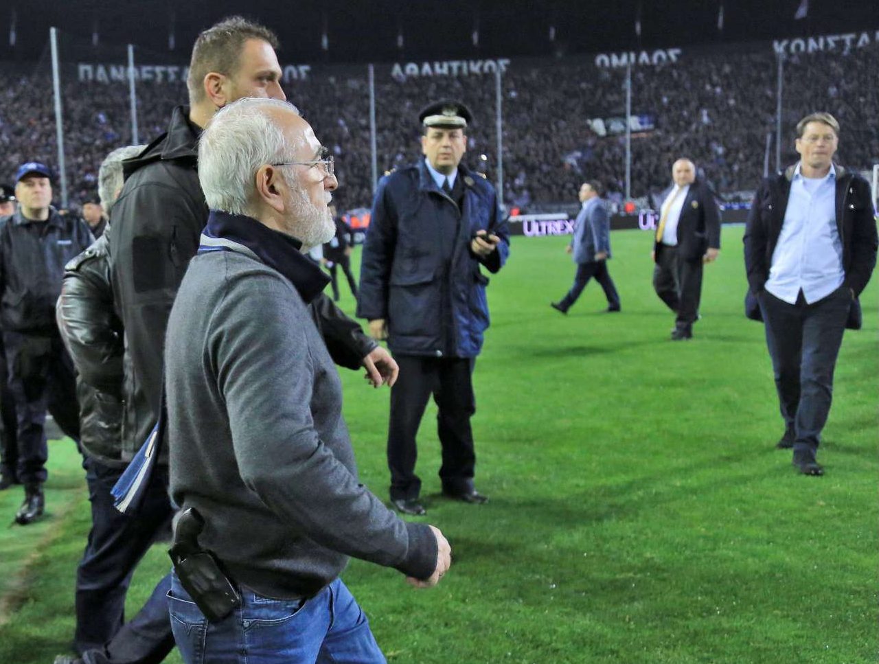 Εισαγγελέας: Γιατί δεν συνελήφθη ο Σαββίδης; – Ποιος και γιατί του έδωσε όπλο;