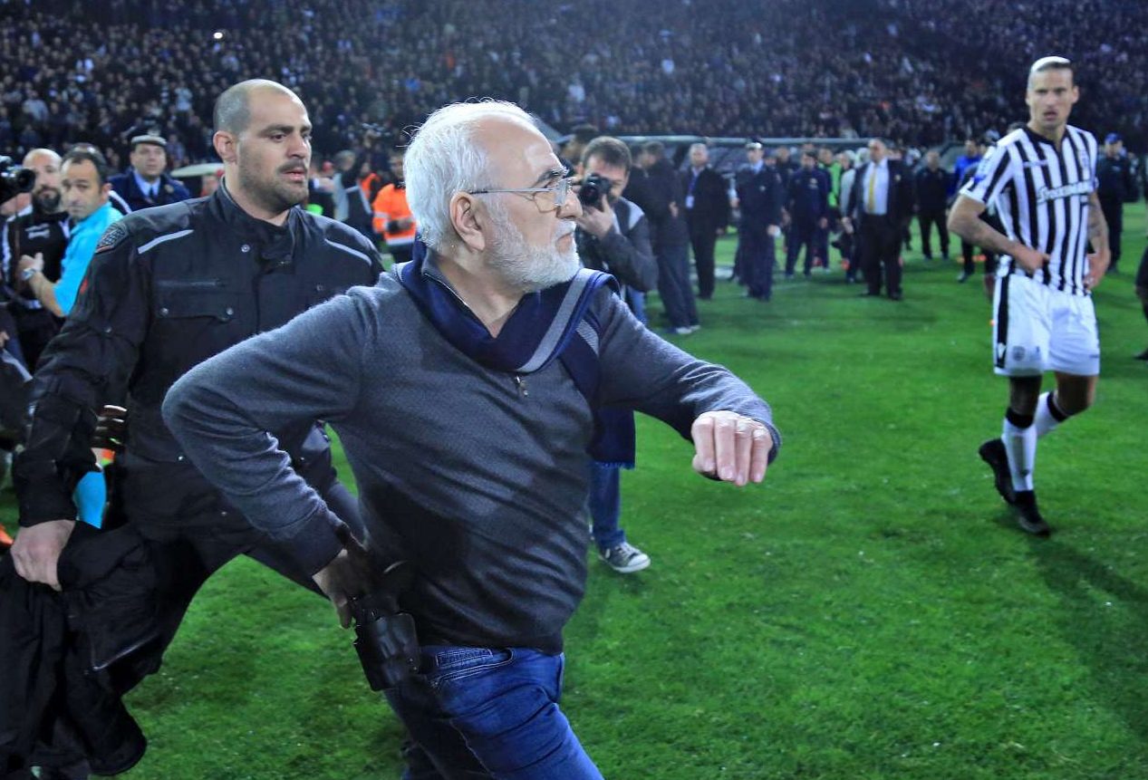 Η Αστυνομία λέει ότι δεν είδε το όπλο – Πώς εξηγούν τη μη σύλληψη Σαββίδη