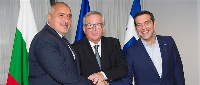 Ο Τσίπρας τηλεφώνησε στον Μπορίσοφ για τους δύο αξιωματικούς