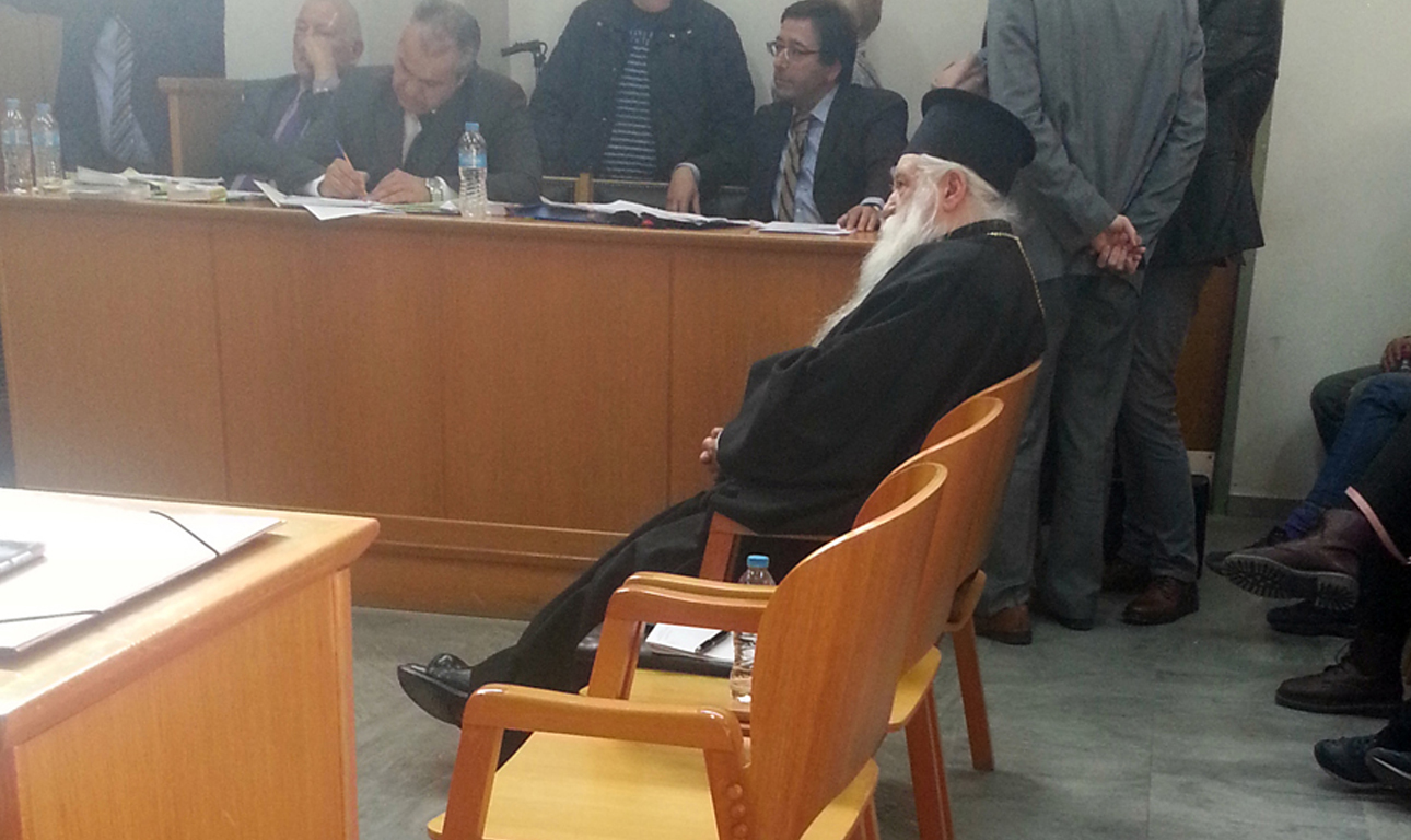 Το μίσος κραυγάζει, η αγάπη είναι ήσυχη