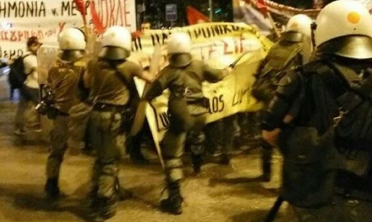 Επεισόδια και ρίψη χημικών πριν από την ομιλία Τσίπρα στη Θεσσαλονίκη