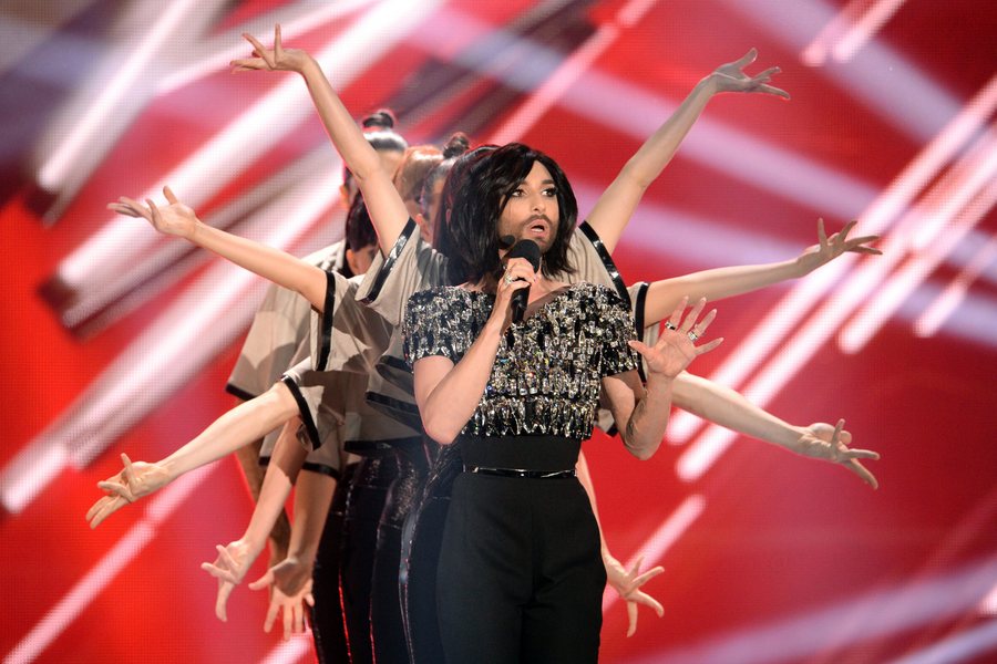 epa04764529 Austrian singer and Eurovision 2014 winner Conchita Wurst performs during the Grand Final of the 60th annual Eurovision Song Contest (ESC) at the Wiener Stadthalle in Vienna, Austria, 23 May 2015. There are 27 finalists from as many countries competing in the grand final. EPA/JULIAN STRATENSCHULTE