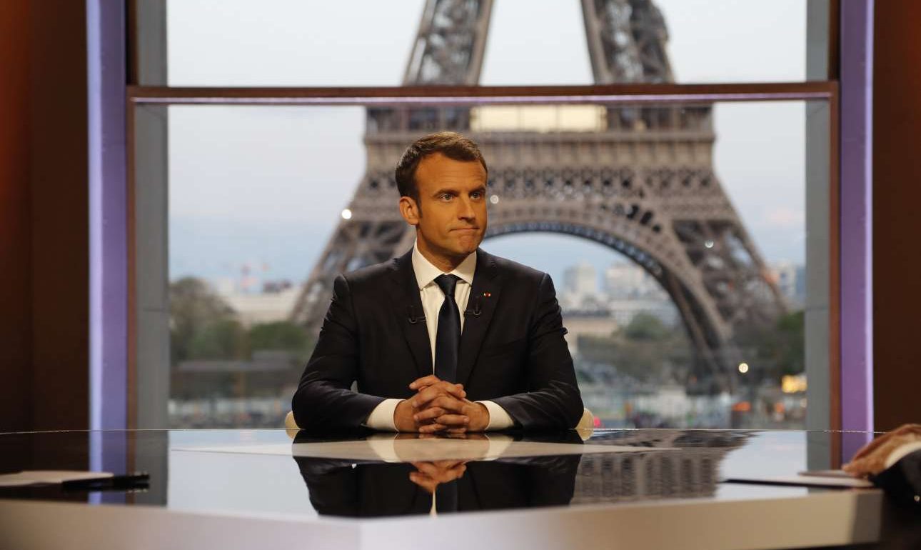 Μακρόν: «Επεισα τον Τραμπ να παραμείνει στη Συρία»