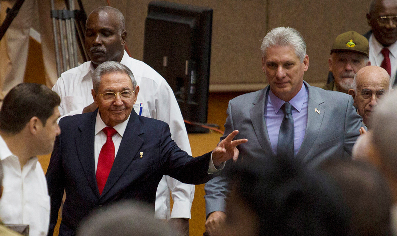 Μιγκέλ Ντίας-Κανέλ: ένας λάτρης των Beatles διάδοχος των Κάστρο