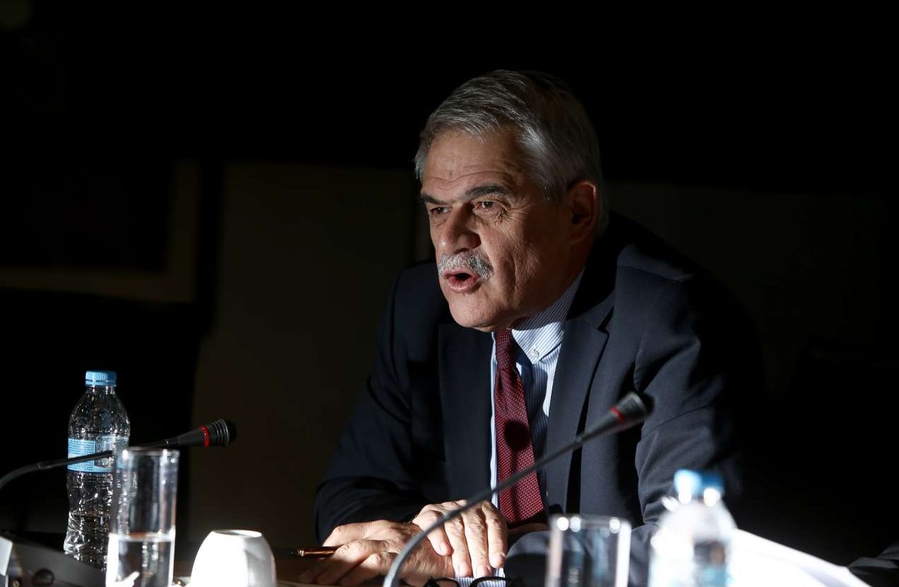 Ο Τόσκας βγάζει τώρα στοιχεία για μείωση(!) των αιματηρών ληστειών σε σπίτια