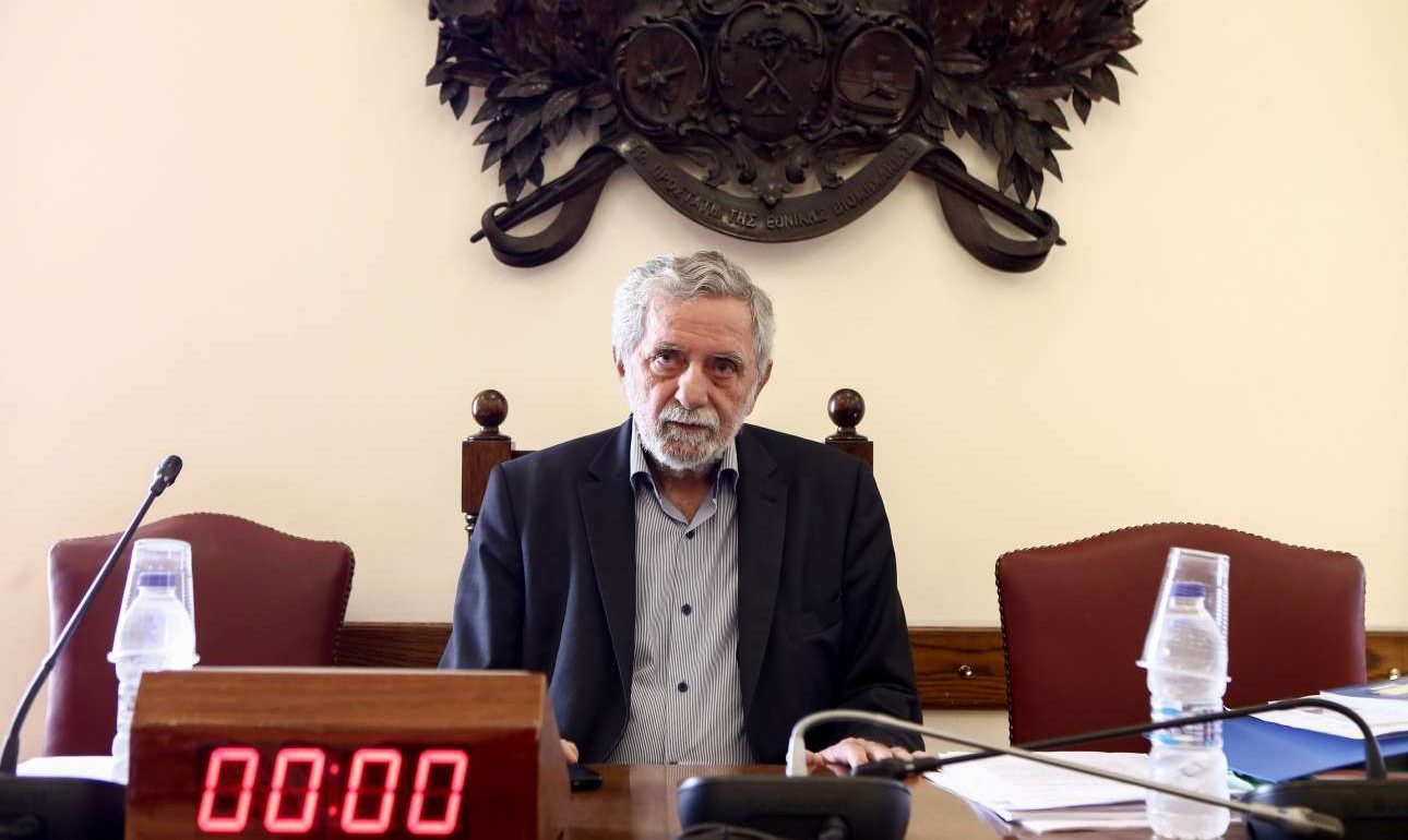 «Αυλαία» στην προανακριτική για την υπόθεση Novartis