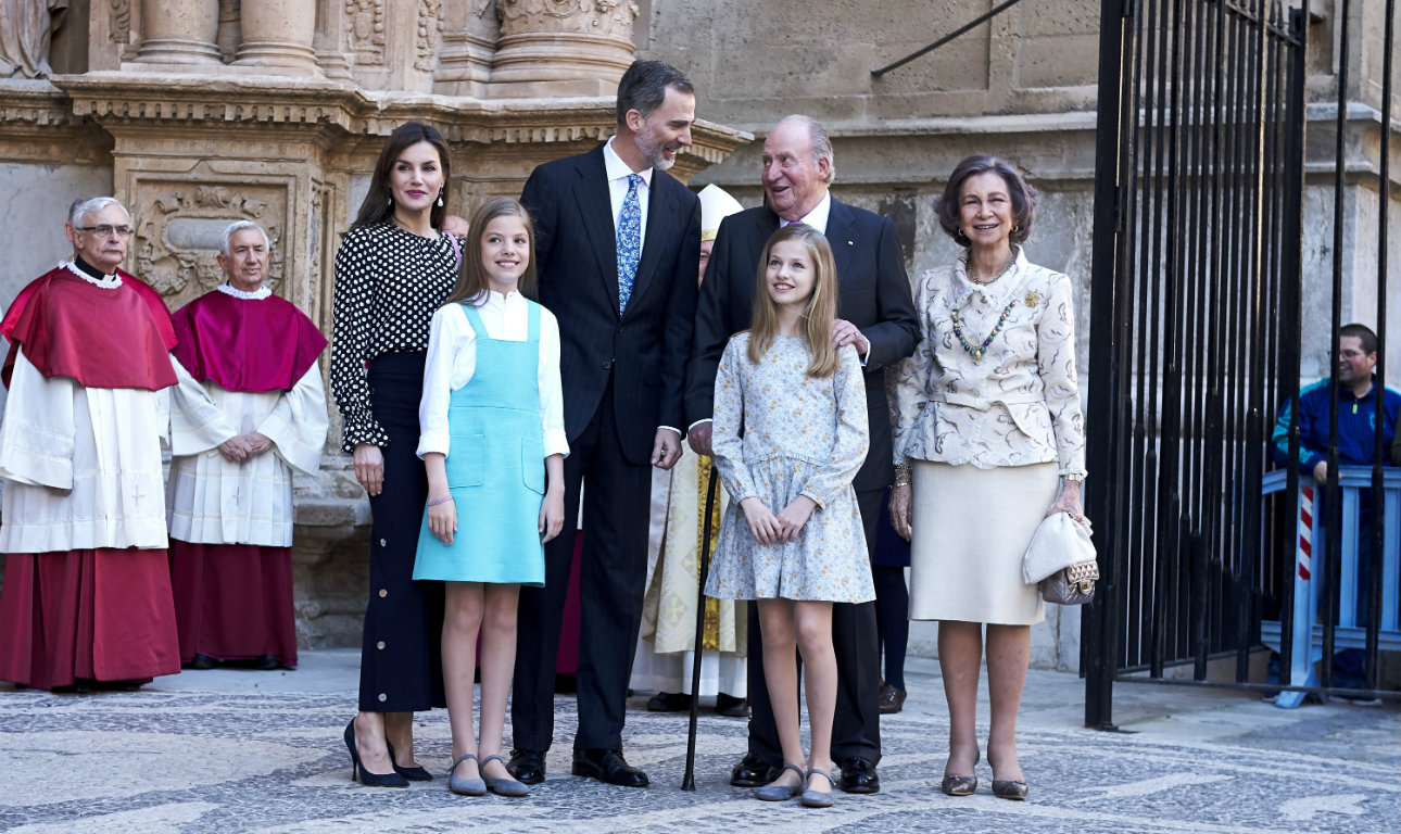 Και οι βασίλισσες ξεκατινιάζονται αλλά με… στυλ